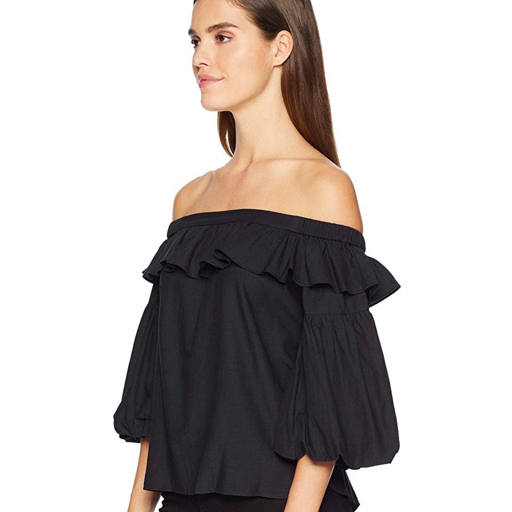 🎉🎉HP🎉🎉BCBGmaxazria Short Sleeve Shirred Top - Picture 3 of 8